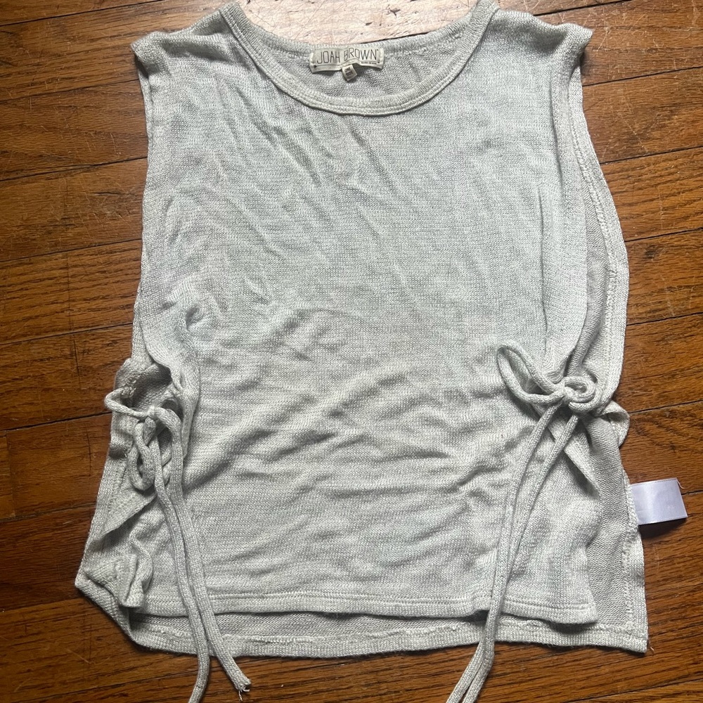 Joah Brown vintage tie side top